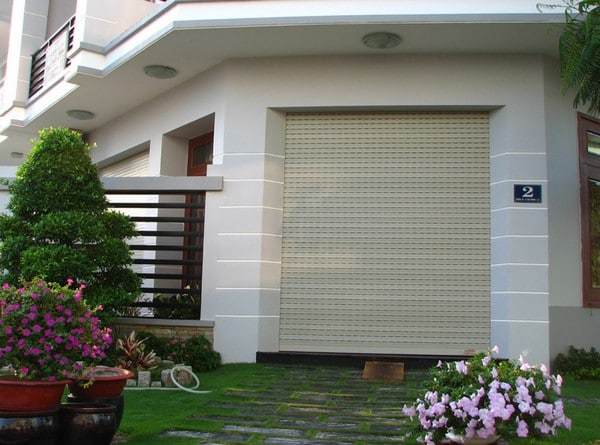 Cửa cuốn chống trộm và những điều bạn cần biết