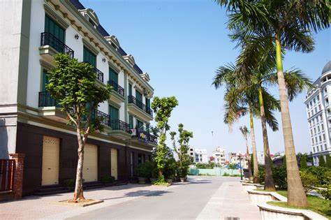 Cửa cuốn chống trộm và những điều bạn cần biết