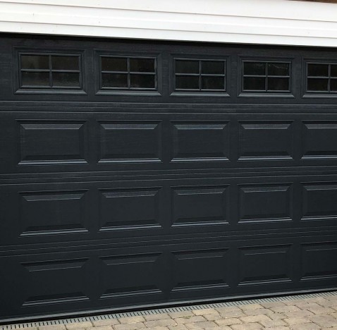 Lựa chọn cửa nhà để xe nào?