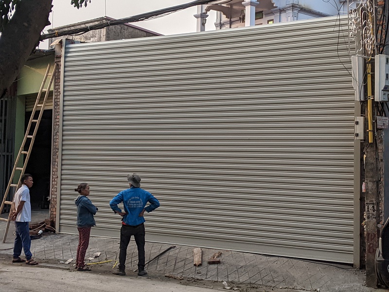 Những lưu ý cần biết khi bảo trì và bảo quản cửa cuốn hằng ngày