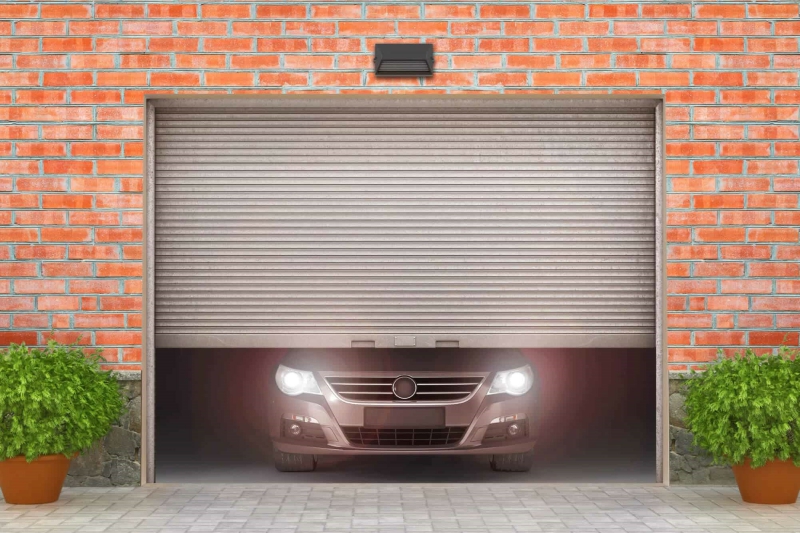 Một số ưu điểm khiến bạn suy nghĩ khác về cửa cuốn